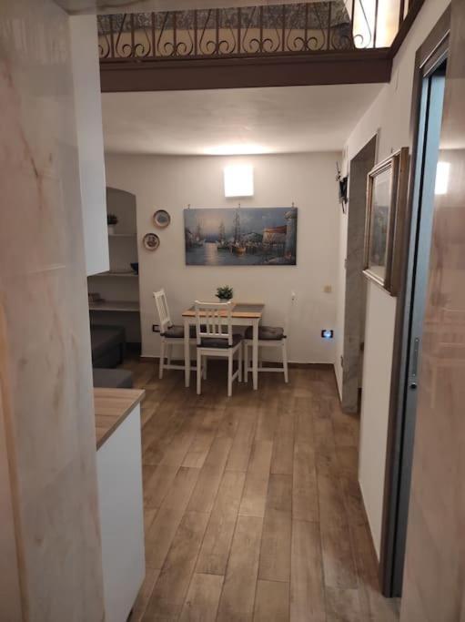 Beautiful Bari Apartment Bagian luar foto
